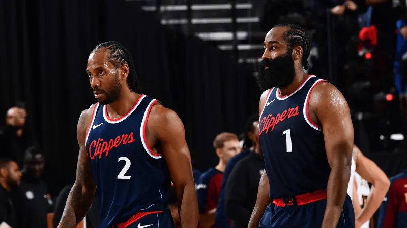 九游体育官网-快船本赛季最终战绩为42胜40负，相比上赛季多输了8场